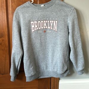 SHEIN Brooklyn crewneck
